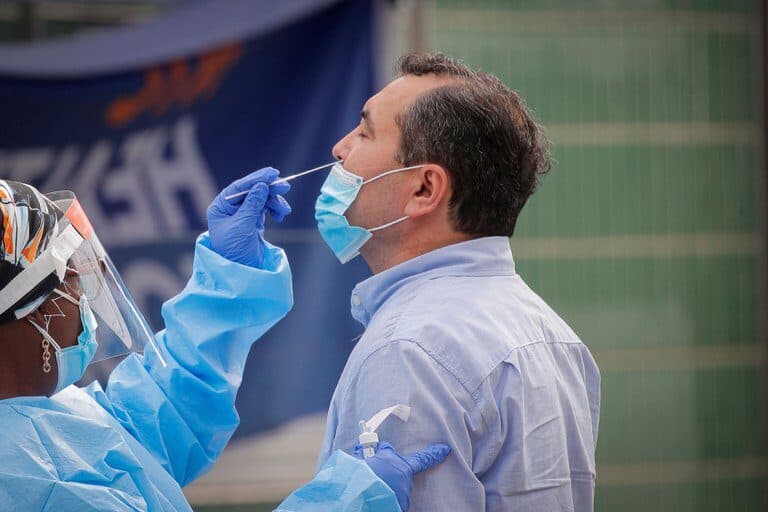The United States to distribute millions of rapid coronavirus tests