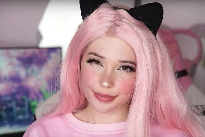 Where does belle delphine live