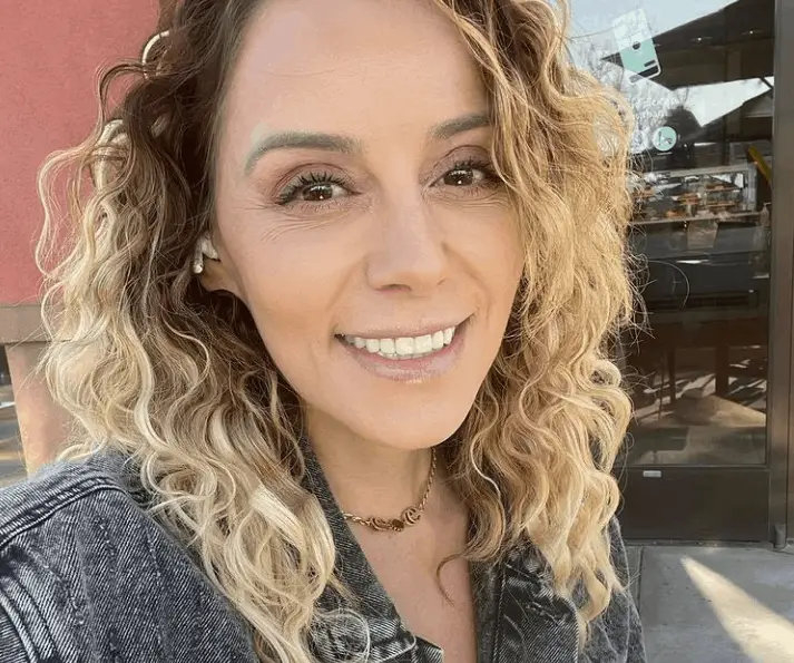 Rosie Rivera Is Looking For Work As A Soap Opera Actress.