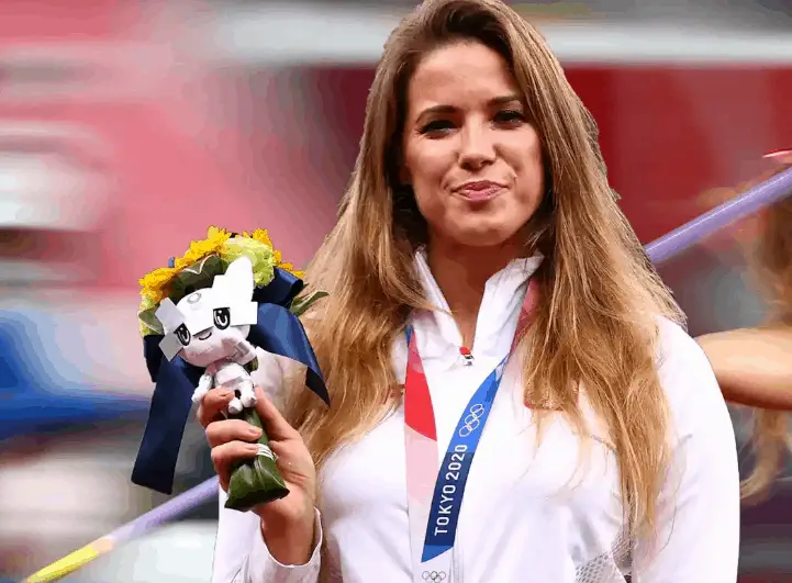 Maria Andrejczyk Net Worth: How Rich Is The Athlete ...